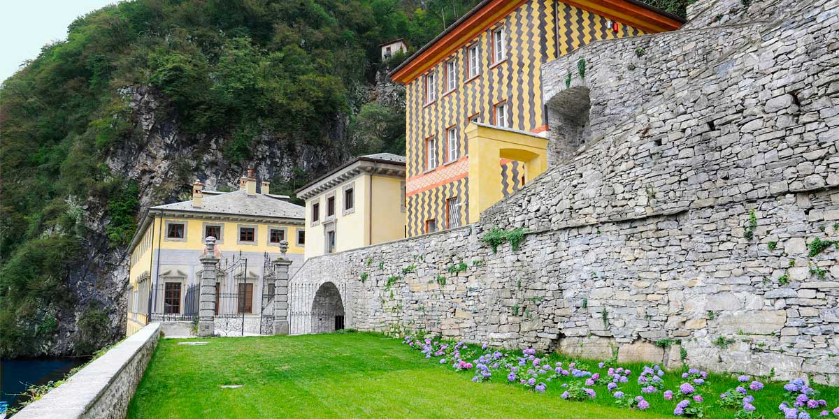 Villa Pliniana wedding venue in Torno, Lake Como